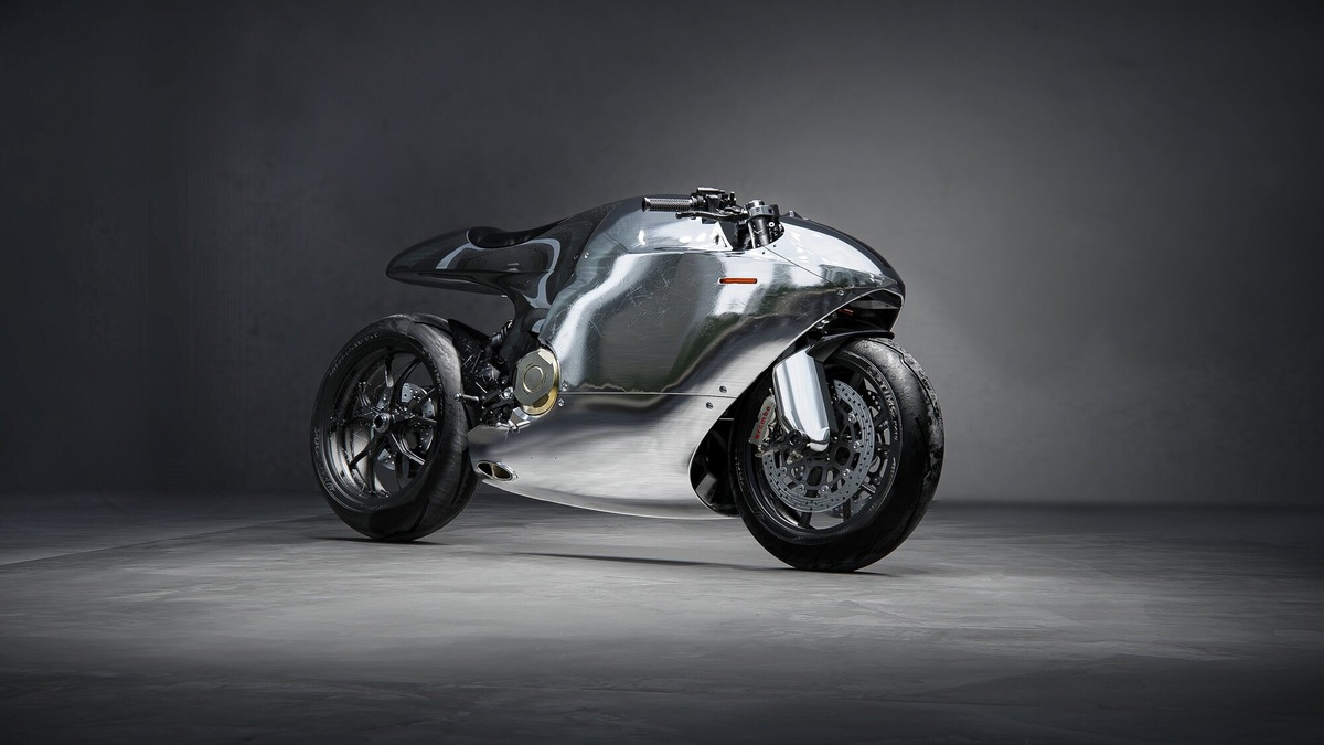 Ducati, Bandit9: quando la Monster 821 diventa una moto da fantascienza