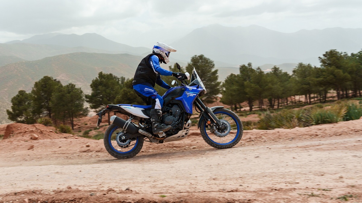 Yamaha Ténéré 700 standard e Rally: per chi è (e per chi non è)