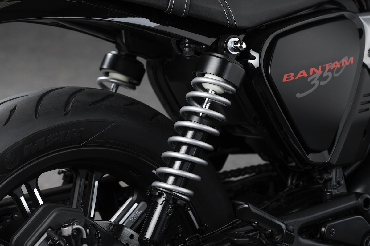 BSA Bantam 350: le foto della nuova roadster classic 