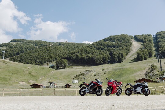 The Sport-bikes Arena: le foto della location in cui si è svolta la comparativa