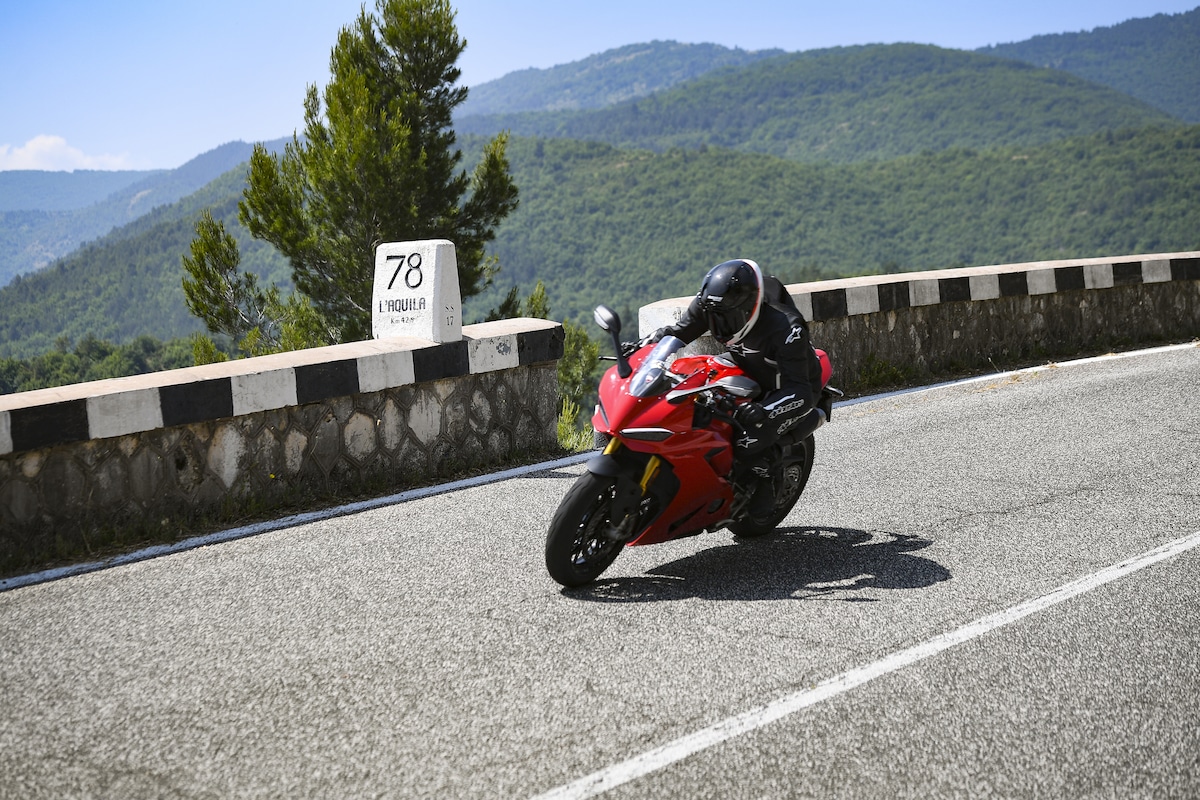 The Sport-bikes Arena: le foto della location in cui si è svolta la comparativa