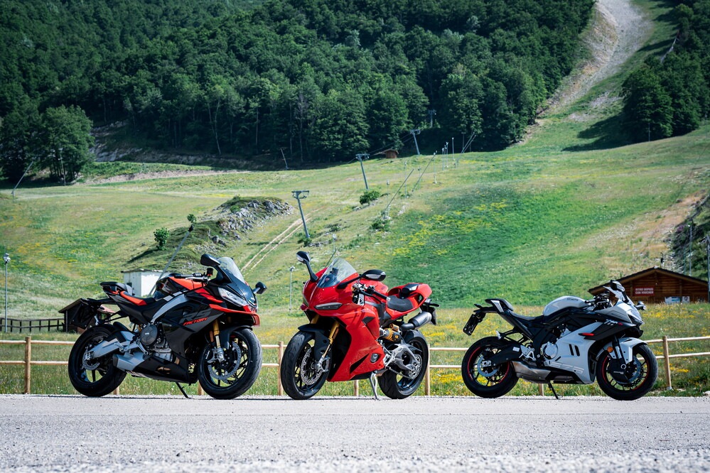 The Sport-bikes Arena: le sportive carenate della Comparativa