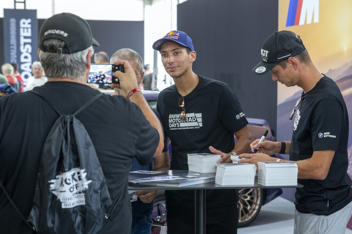 BMW Motorrad Day 2025: le foto dell'evento