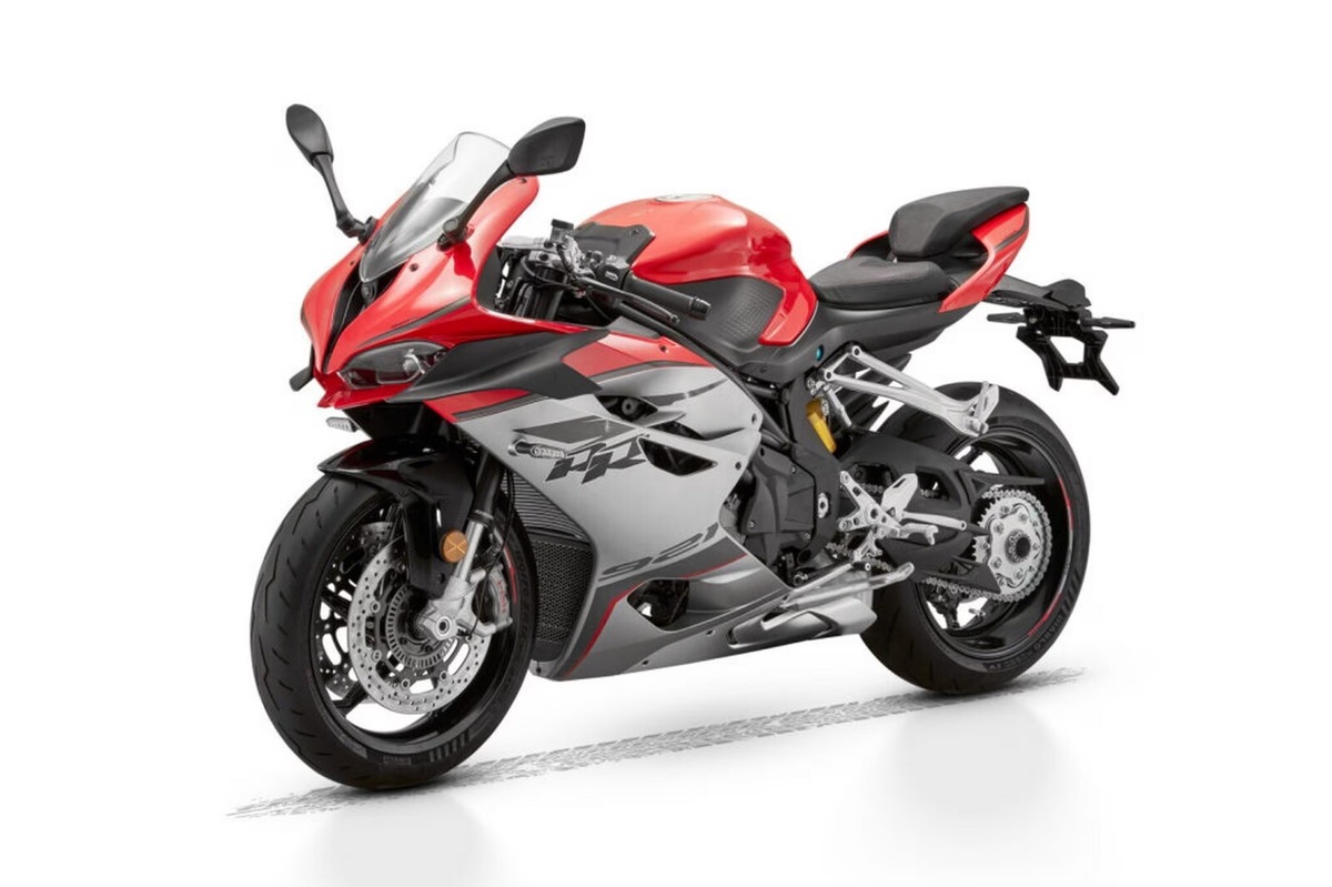 MV Agusta: "Non abbiamo alcuna collaborazione con QJ Motor"