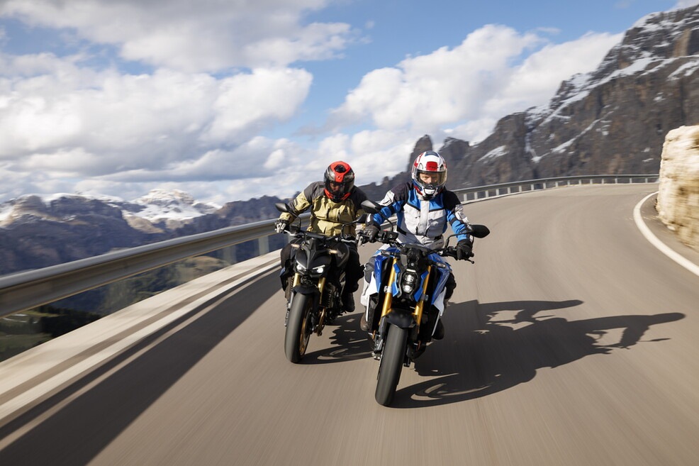 Honda CB1000 Hornet SP vs Suzuki GSX-S1000 EVO: le foto della sfida | Alpen Masters 2025