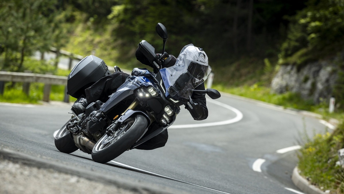 Yamaha Tracer 9 GT+: le opinioni di InMoto "fuori dai denti"