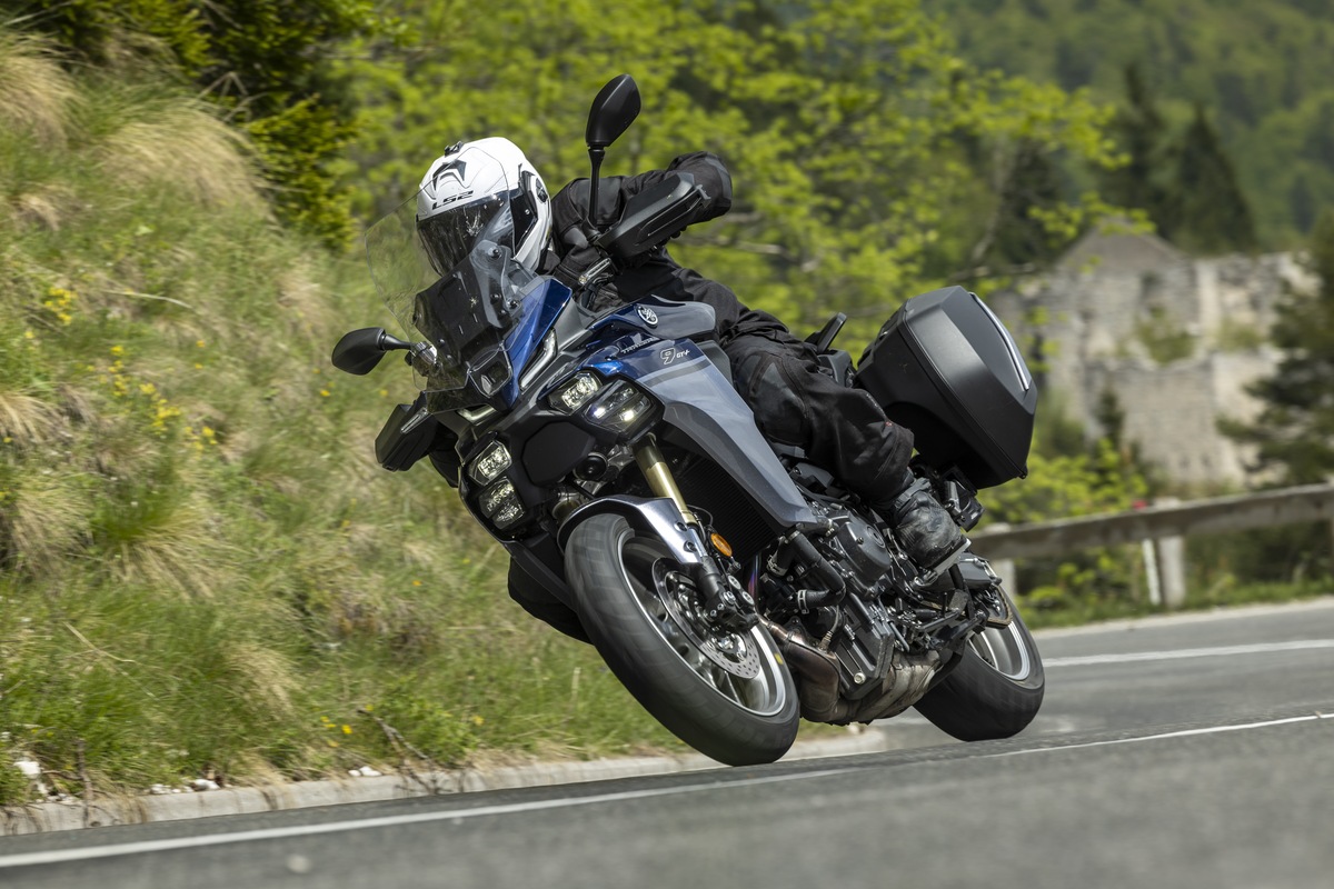 Yamaha Tracer 9 GT+: per chi è (e per chi non è)