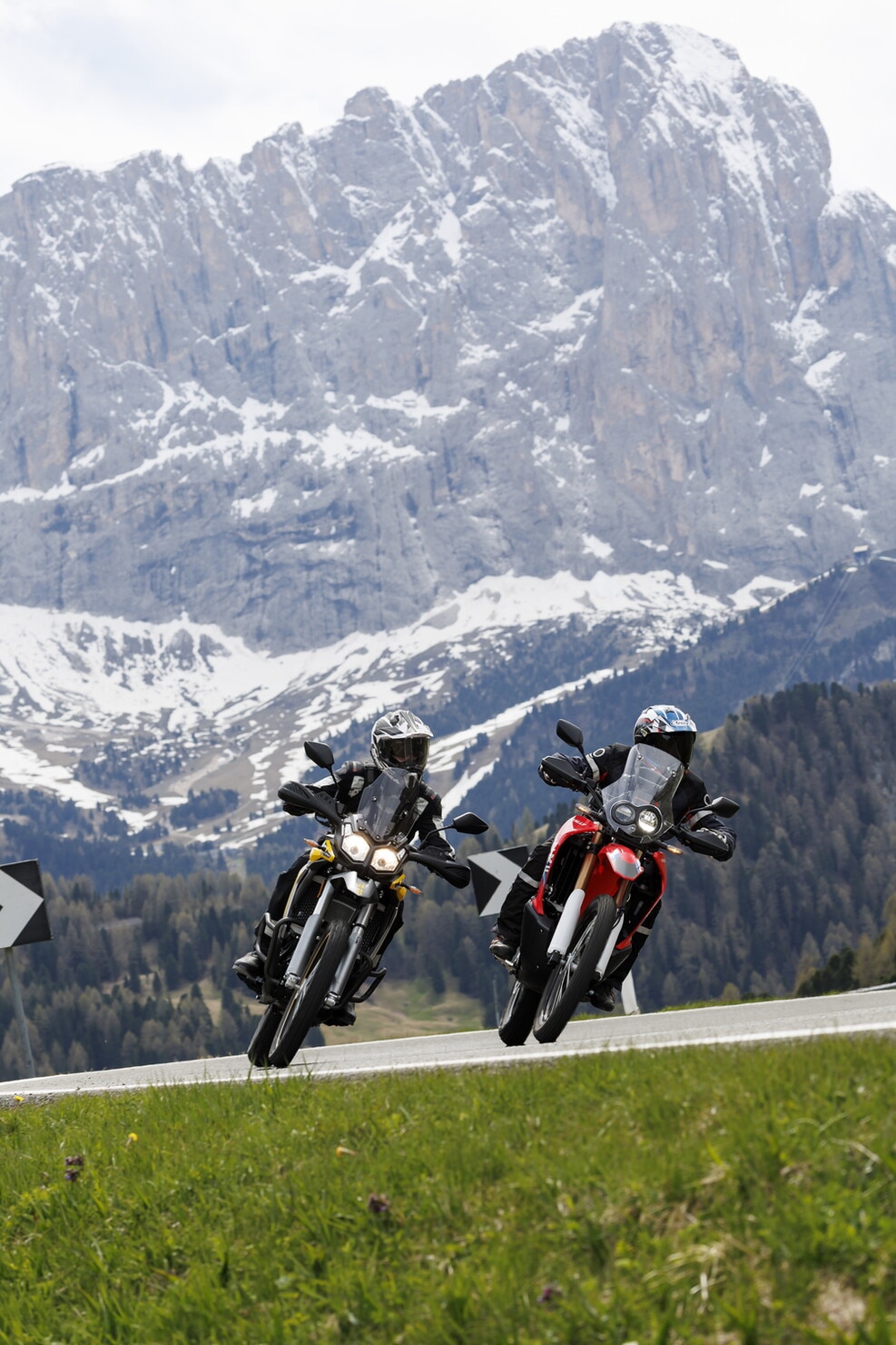 Honda CRF300 Rally vs Voge Valico 300 Rally: le foto della sfida | Alpen Masters 2025