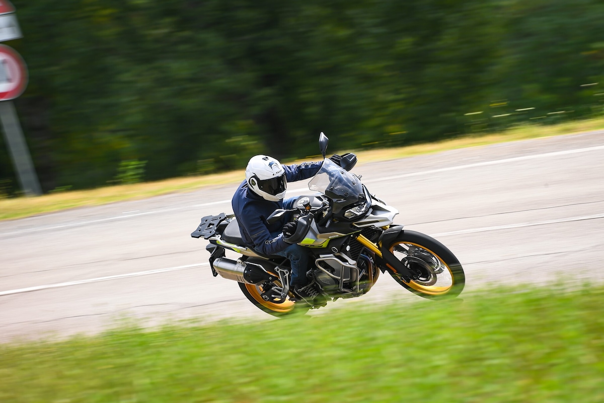 Voge Valico 900DSX - LE FOTO della prova