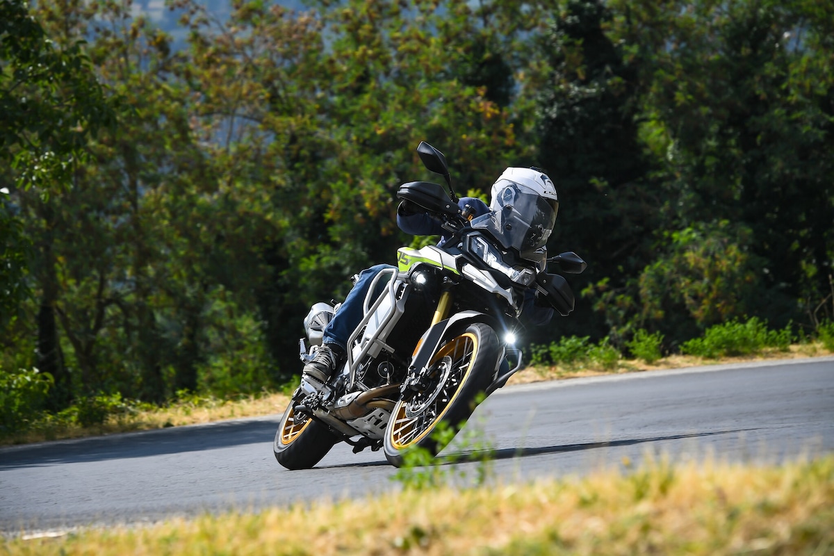 Voge Valico 900DSX - LE FOTO della prova