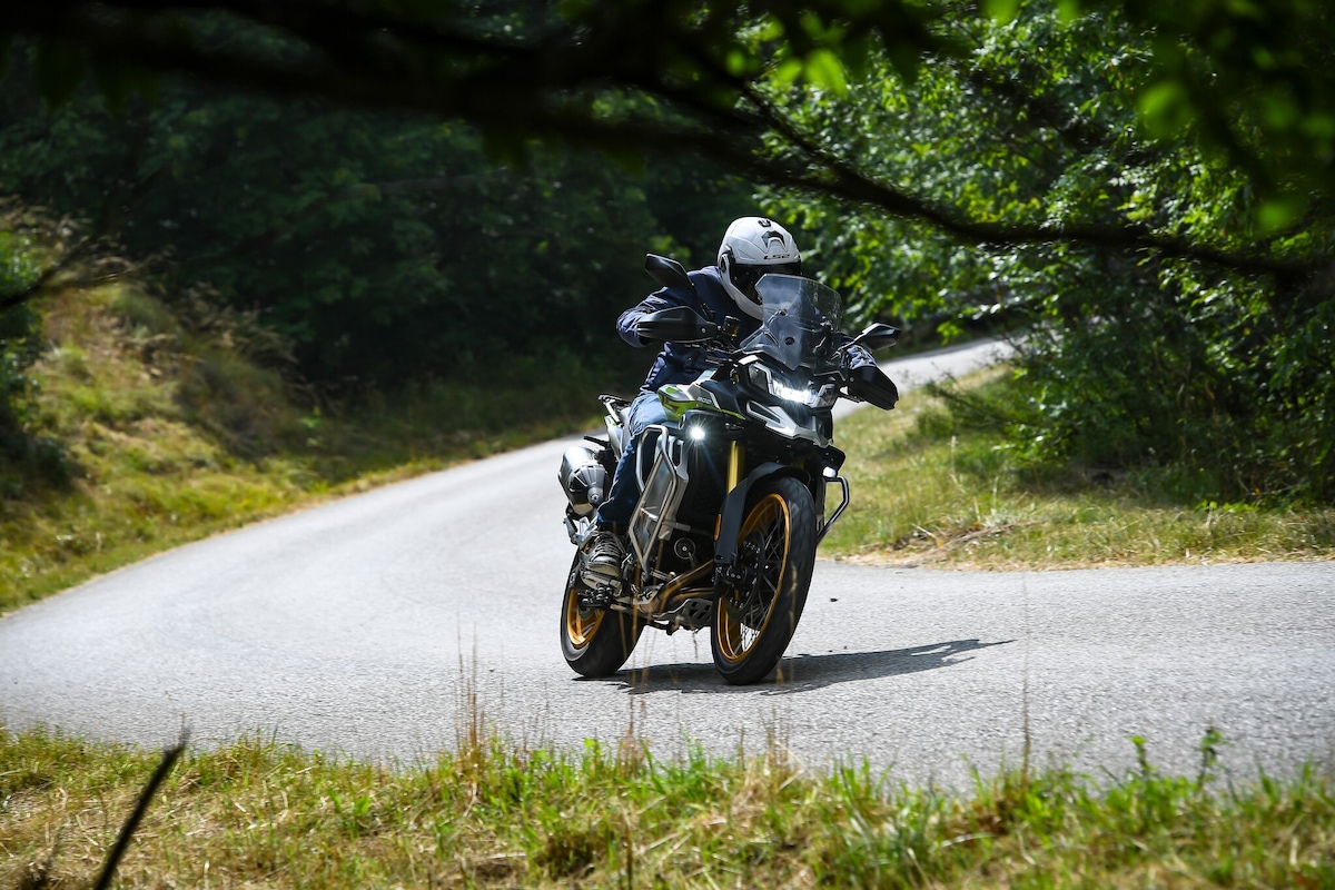Voge Valico 900DSX - LE FOTO della prova