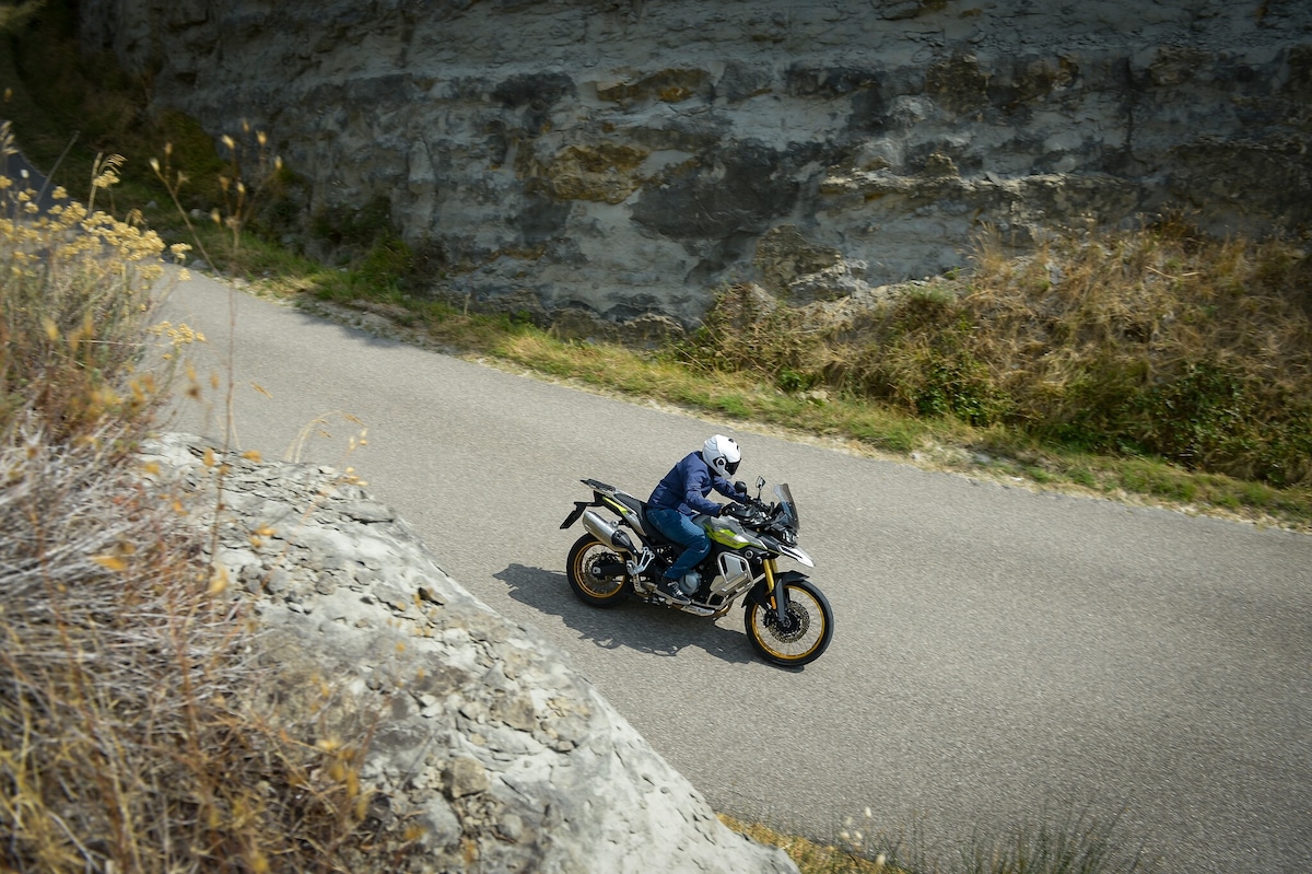 Voge Valico 900DSX - LE FOTO della prova
