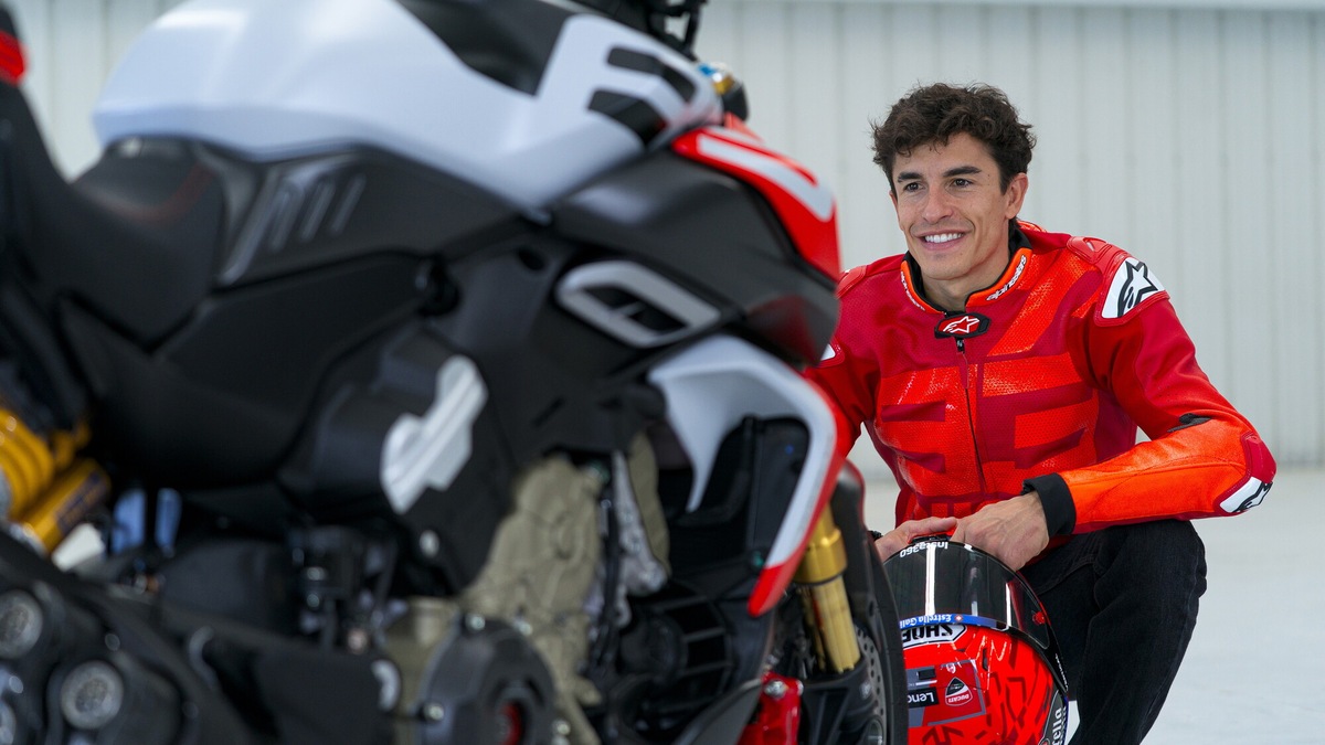 Ducati Multistrada V4 RS: le FOTO