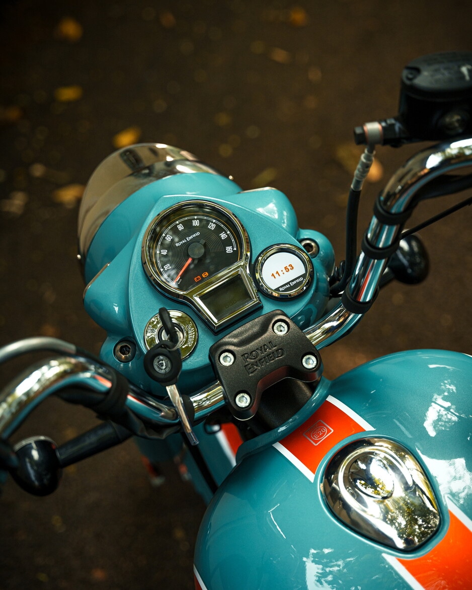 Royal Enfield Goan Classic 350: le foto dell'edizione speciale