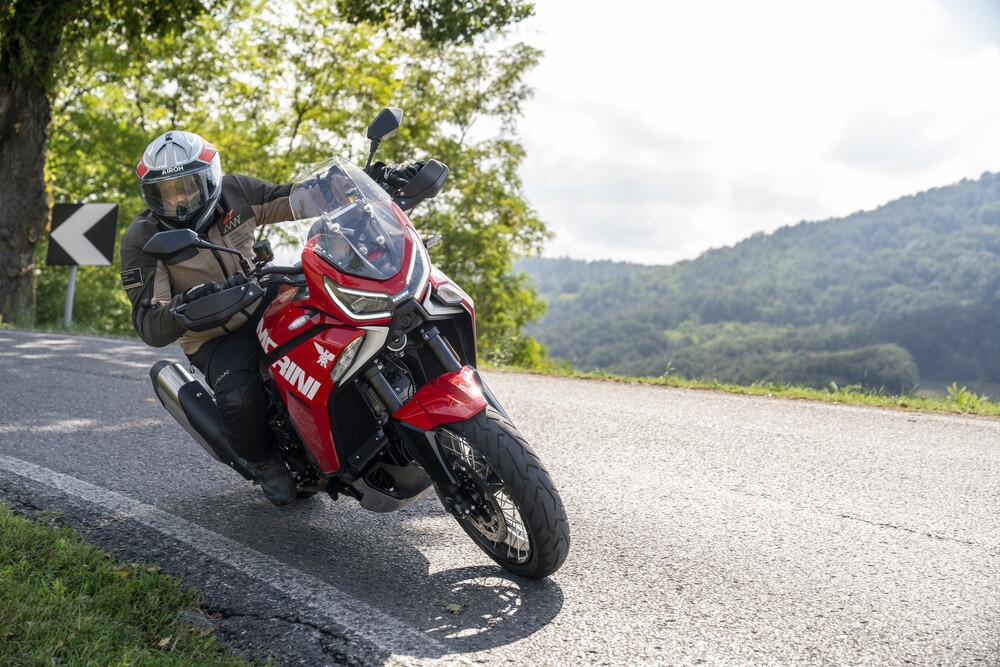 Moto Morini X-Cape 1200: le foto del test