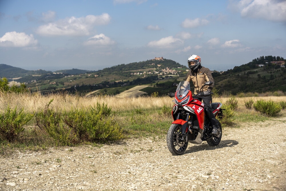 Moto Morini X-Cape 1200: le foto del test