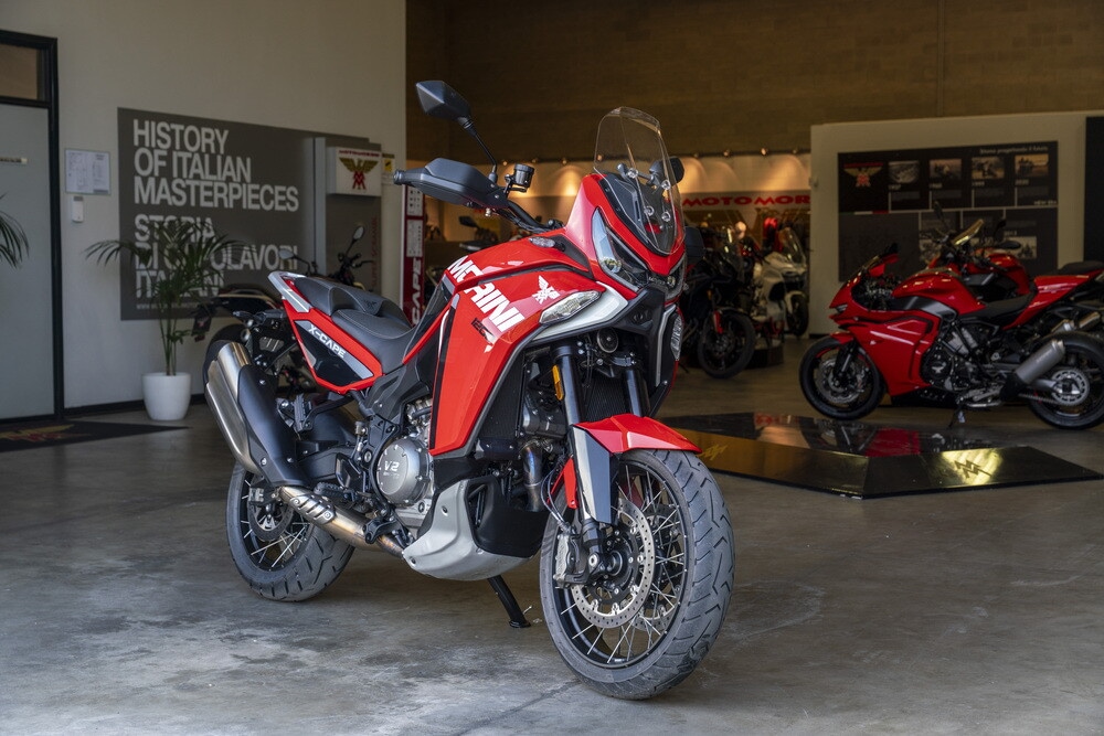 Moto Morini X-Cape 1200: le foto del test