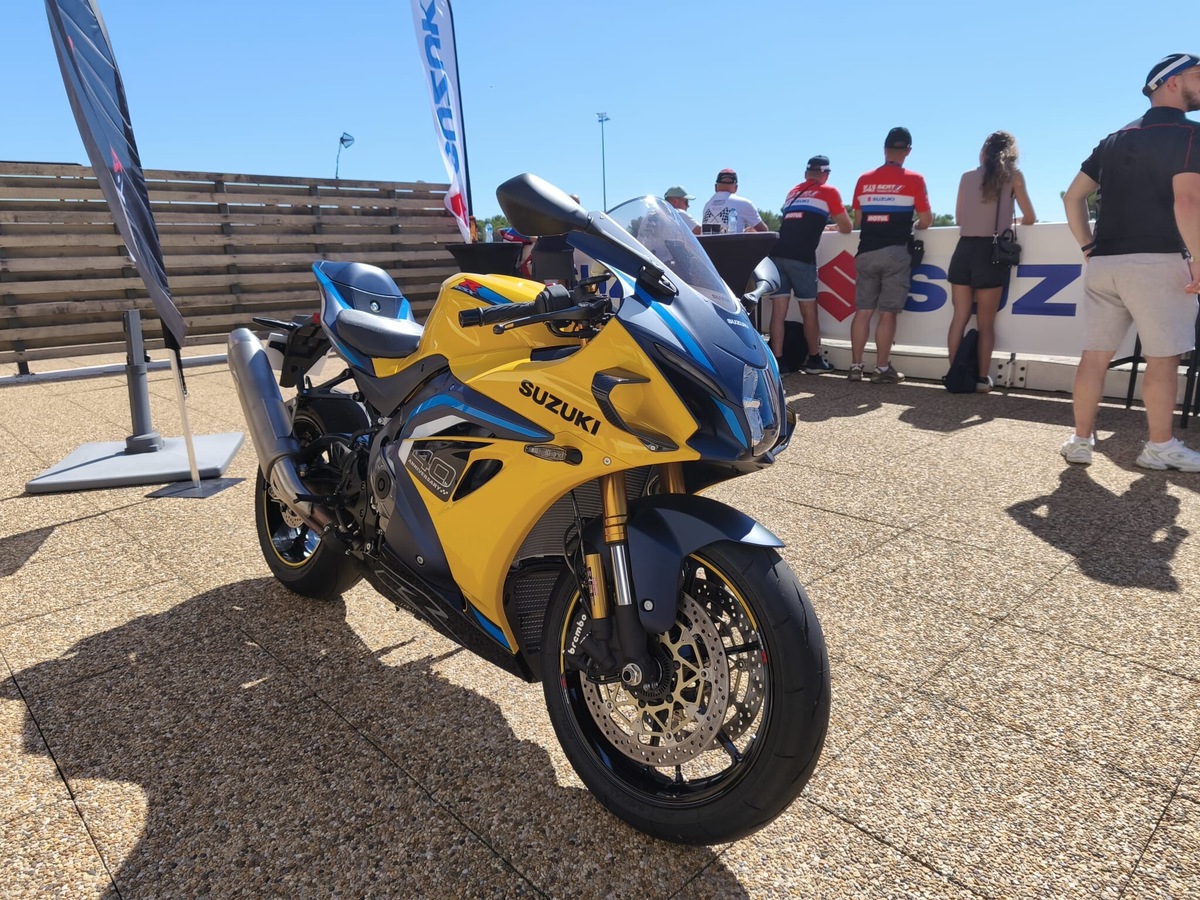 Suzuki, la nuova GSX-R1000R in passerella al Bol d'Or