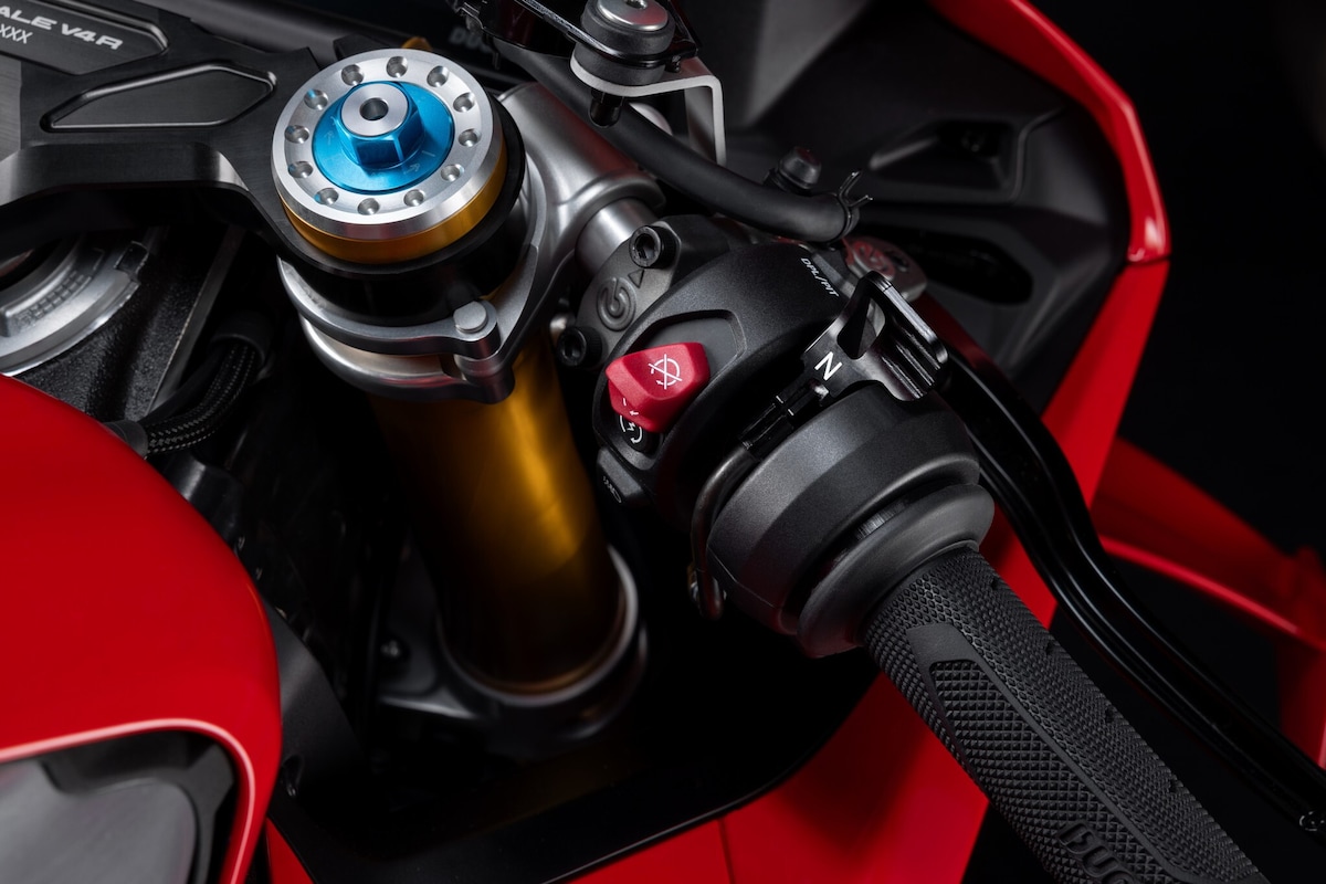 Ducati Panigale V4 R 2026: le foto
