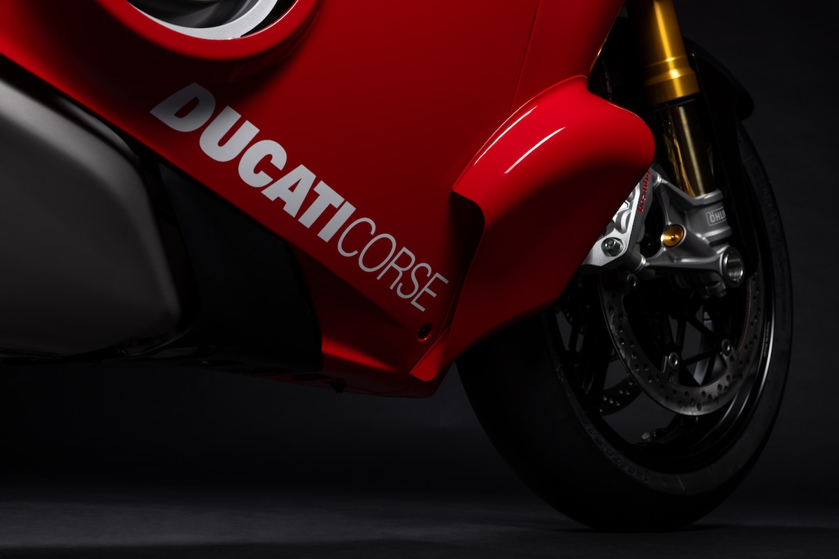 Ducati Panigale V4 R 2026: le foto