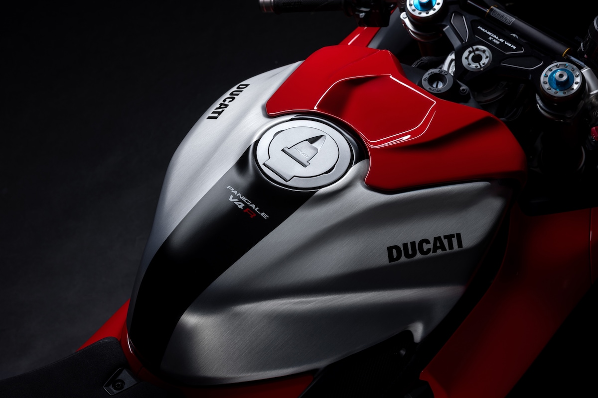 Ducati Panigale V4 R 2026: le foto