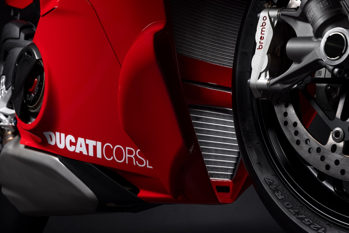 Ducati Panigale V4 R 2026: le foto