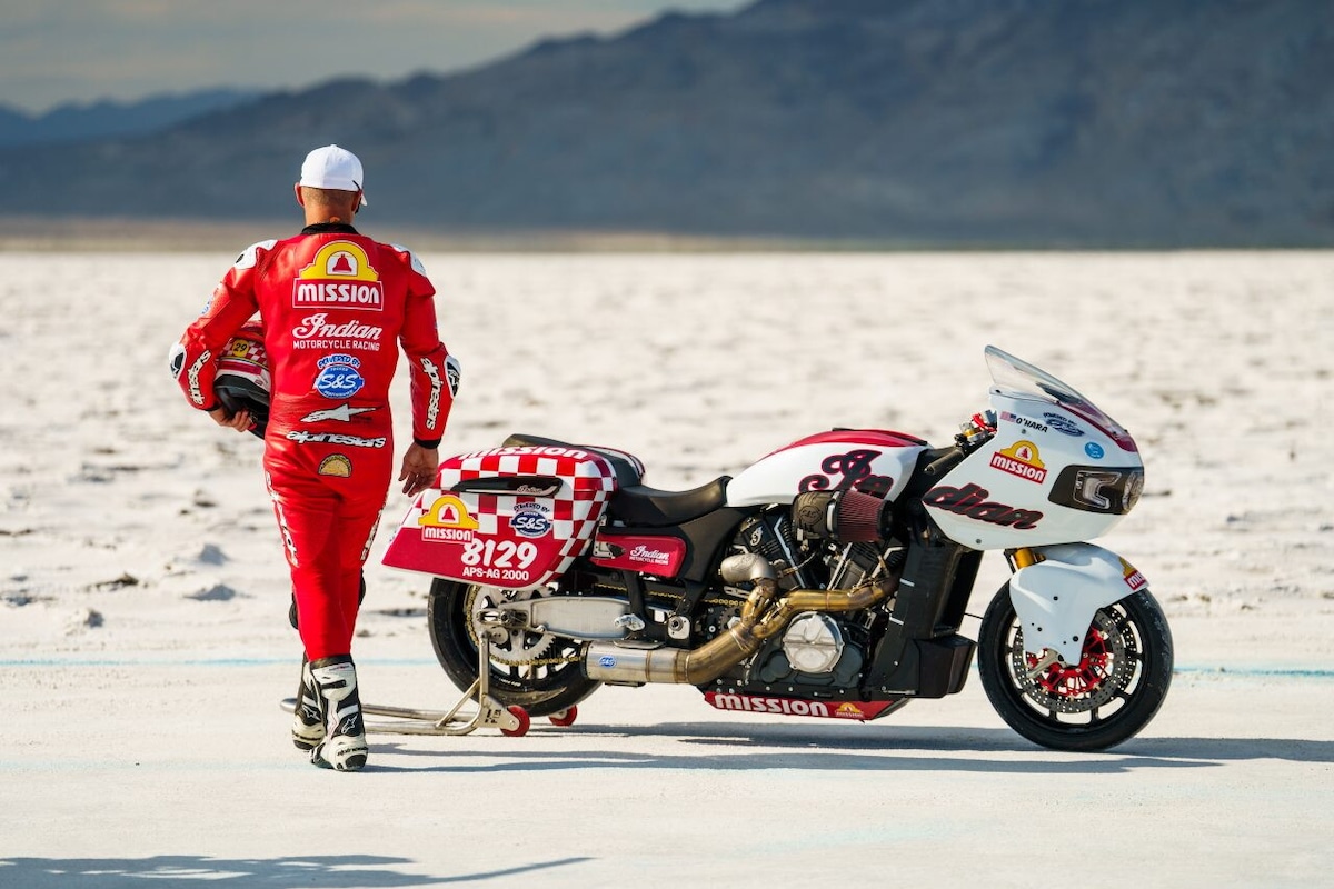 Indian Motorcycle, record su record a Bonneville