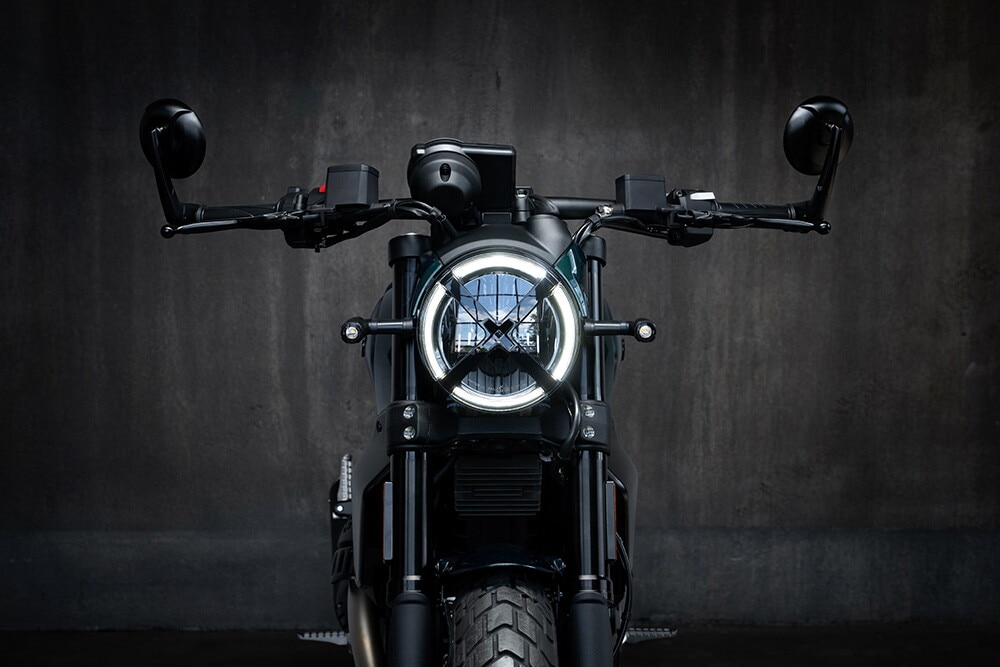 Ducati Nighshift Emerald Green 2026: le foto dell'icona nostalgica della famiglia Scrambler