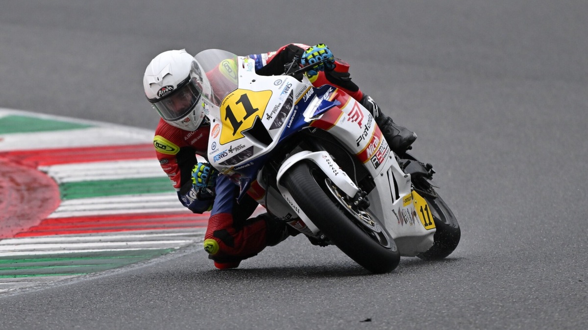 Pro Honda CBR600RR Cup by Improve: Agazzi show al Mugello con vittoria e titolo