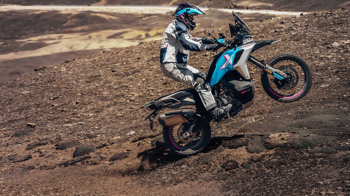 CFMOTO 1000 MT-X: nuova maxi tre cilindri in arrivo. La vedremo a EICMA?