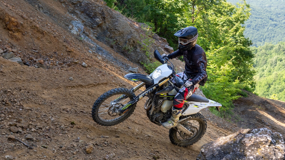 Triumph TF 250-E e TF 450-E: per chi sono (e per chi non sono)