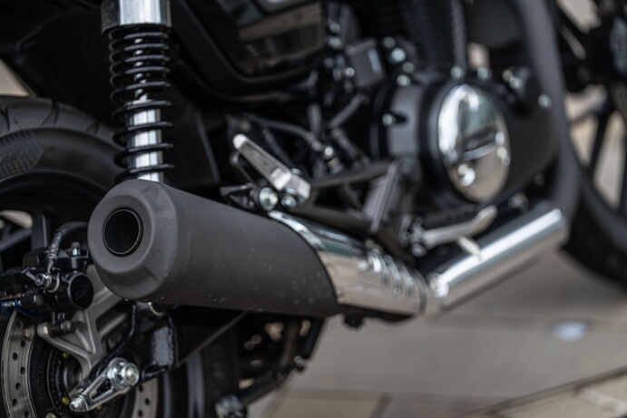 Test, Honda GB 350S: le foto della prova