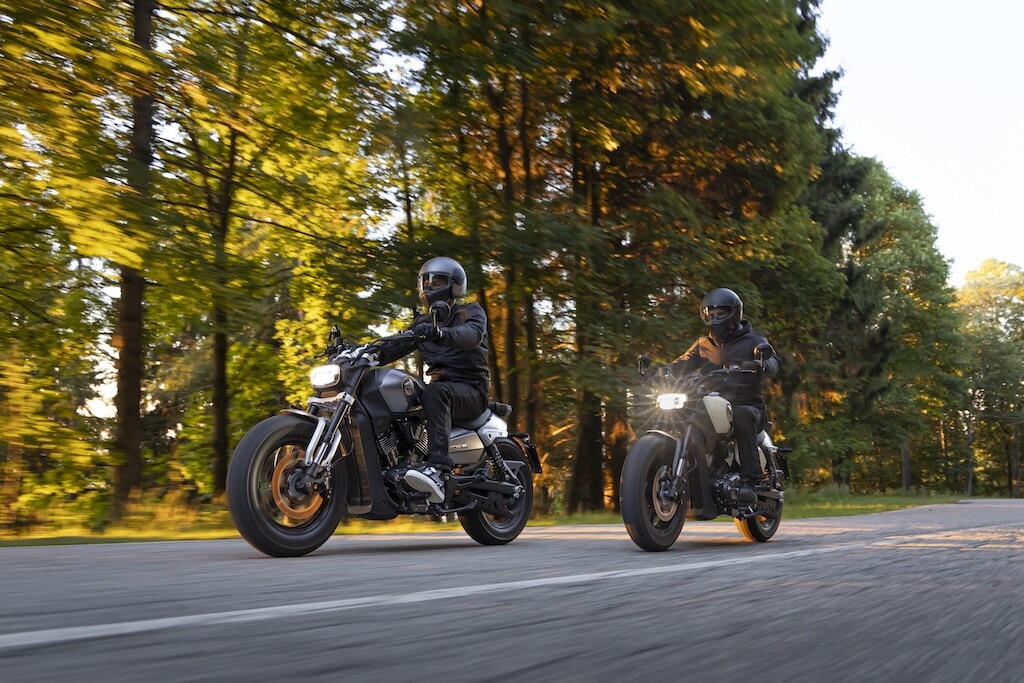 Benelli Leoncino Bobber 400: le foto dello stile custom secondo Pesaro