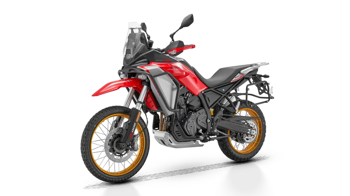 QJ Motor SRT 450 RX: crossover A2 pronta a tutto