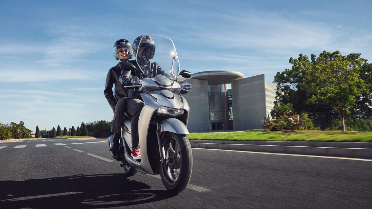 Honda SH125i e 150i: le foto degli scooter presentati ad EICMA 2025