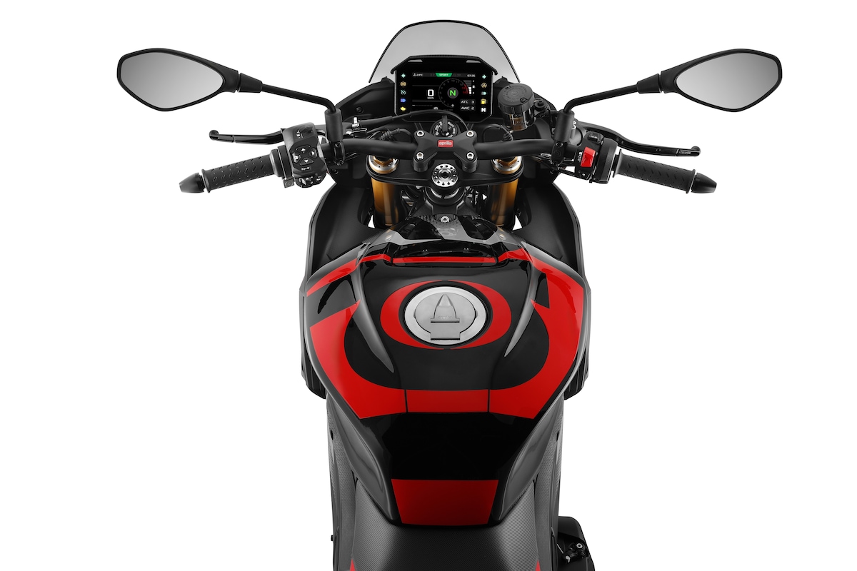 Aprilia Tuono V4 Factory 1100: focus sui dettagli | FOTO