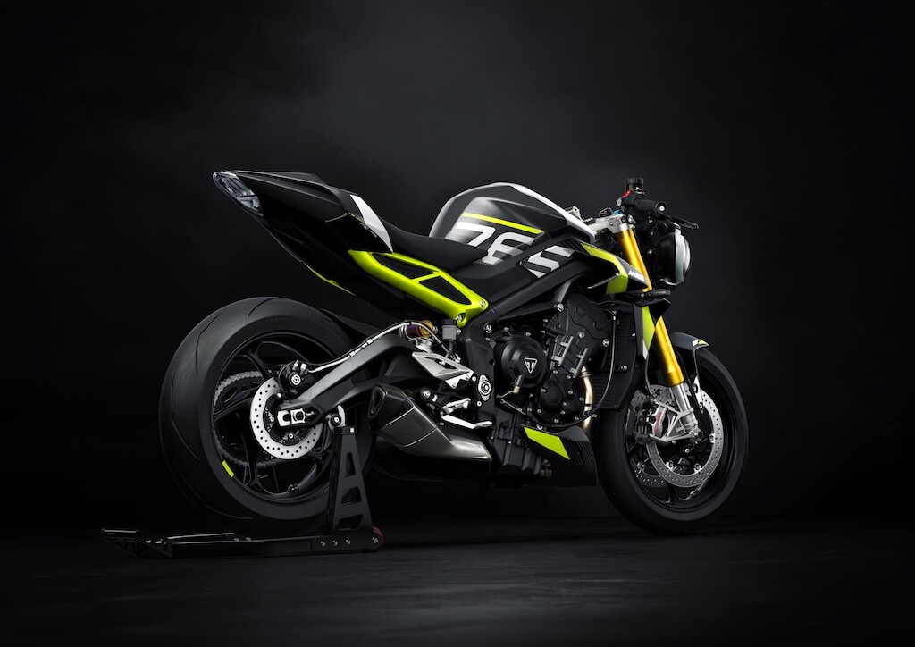 Triumph, le foto della Street Triple 765 Moto2 Edition: ispirazione racing in soli 1.000 esemplari
