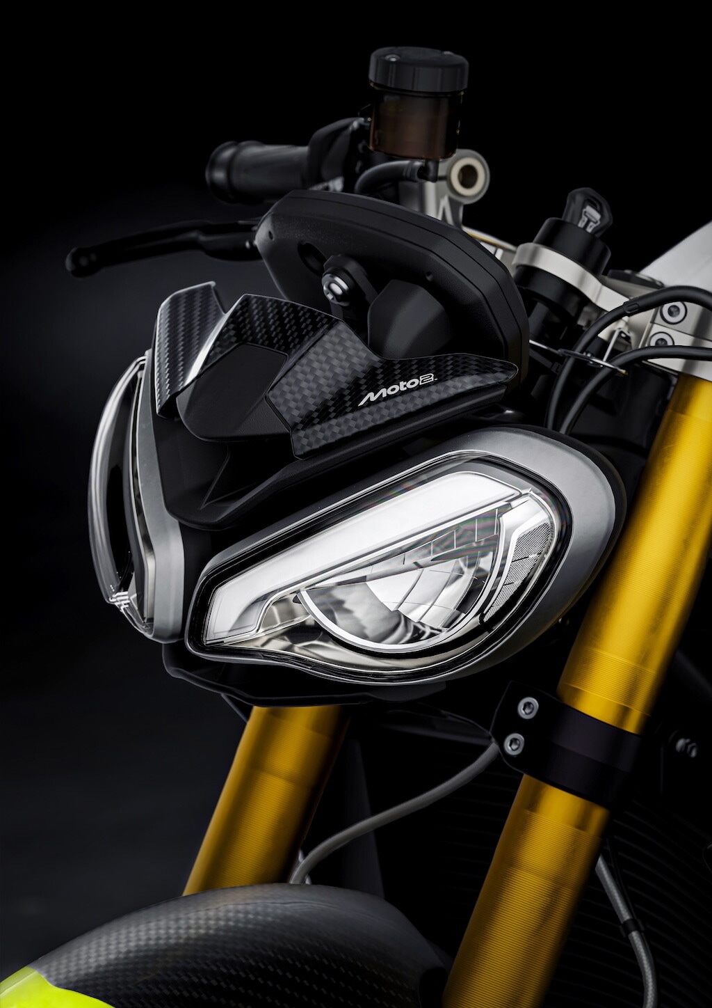 Triumph, le foto della Street Triple 765 Moto2 Edition: ispirazione racing in soli 1.000 esemplari