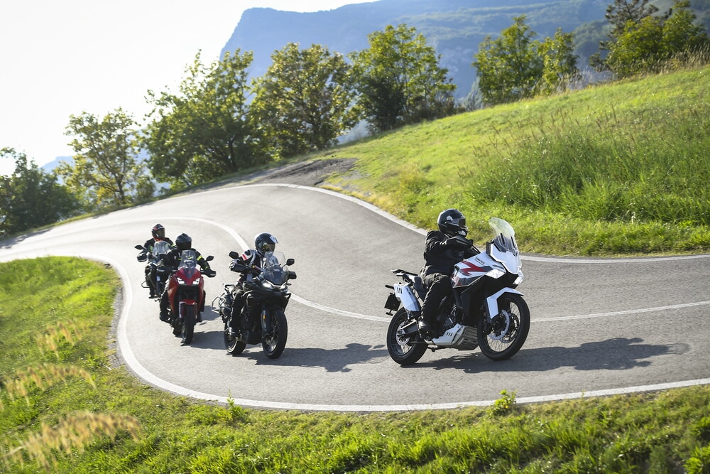 Crossover cinesi: le immagini della comparativa