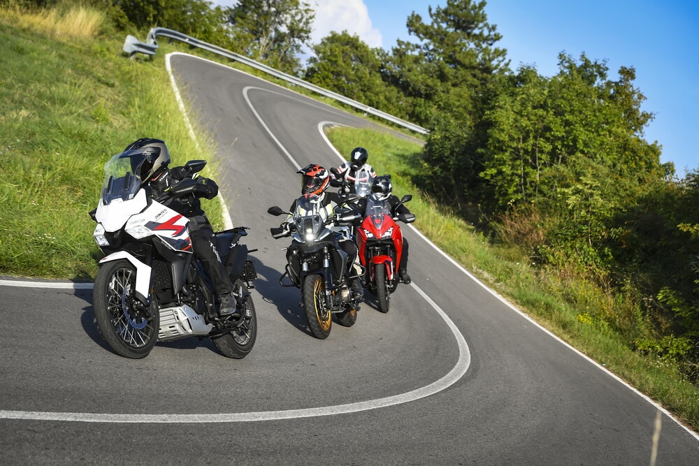 Crossover cinesi: le immagini della comparativa