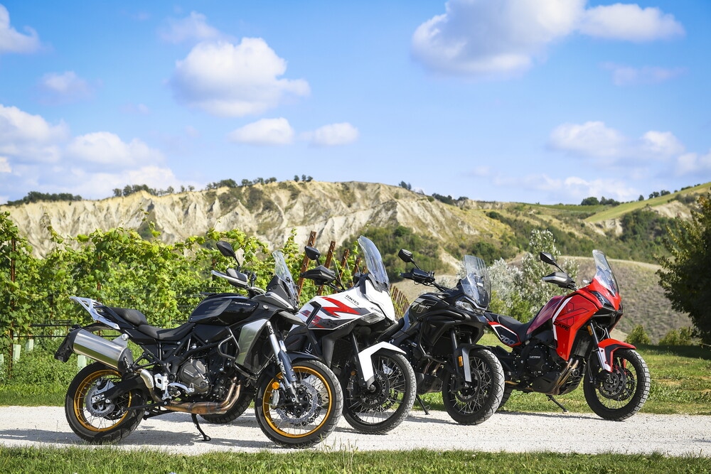 Crossover cinesi: le immagini della comparativa