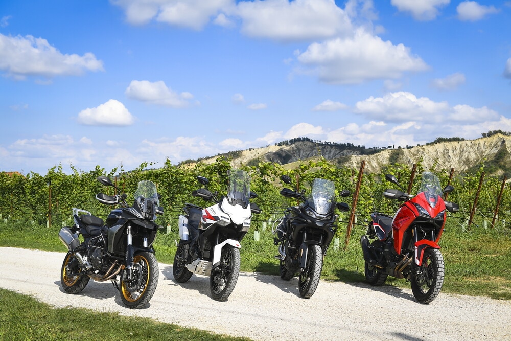 Crossover cinesi: le immagini della comparativa