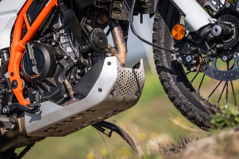 KTM 390 Adventure R: focus sui dettagli | FOTO