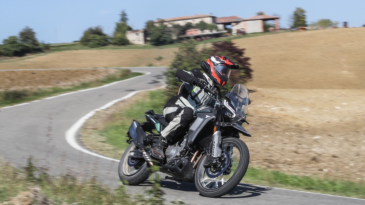 Moto Morini Alltrhike: l'escursionista | IL VIDEO DEL TEST