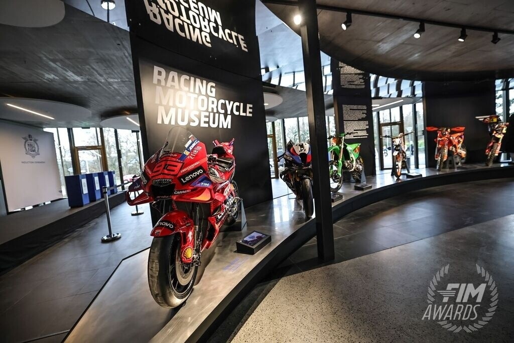 La nascita di un tempio: le foto dell’inaugurazione del Racing Motorcycle Museum