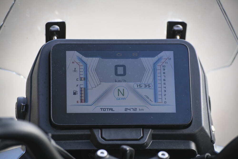 QJ Motor SRT 700 SX: le foto della "Comparativa crossover cinesi"