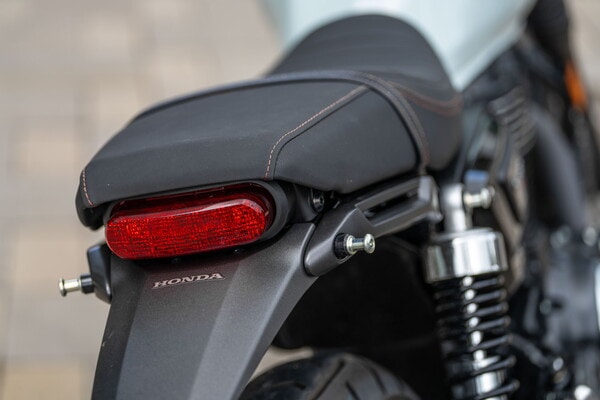 Honda GB350S: focus sui dettagli | FOTO