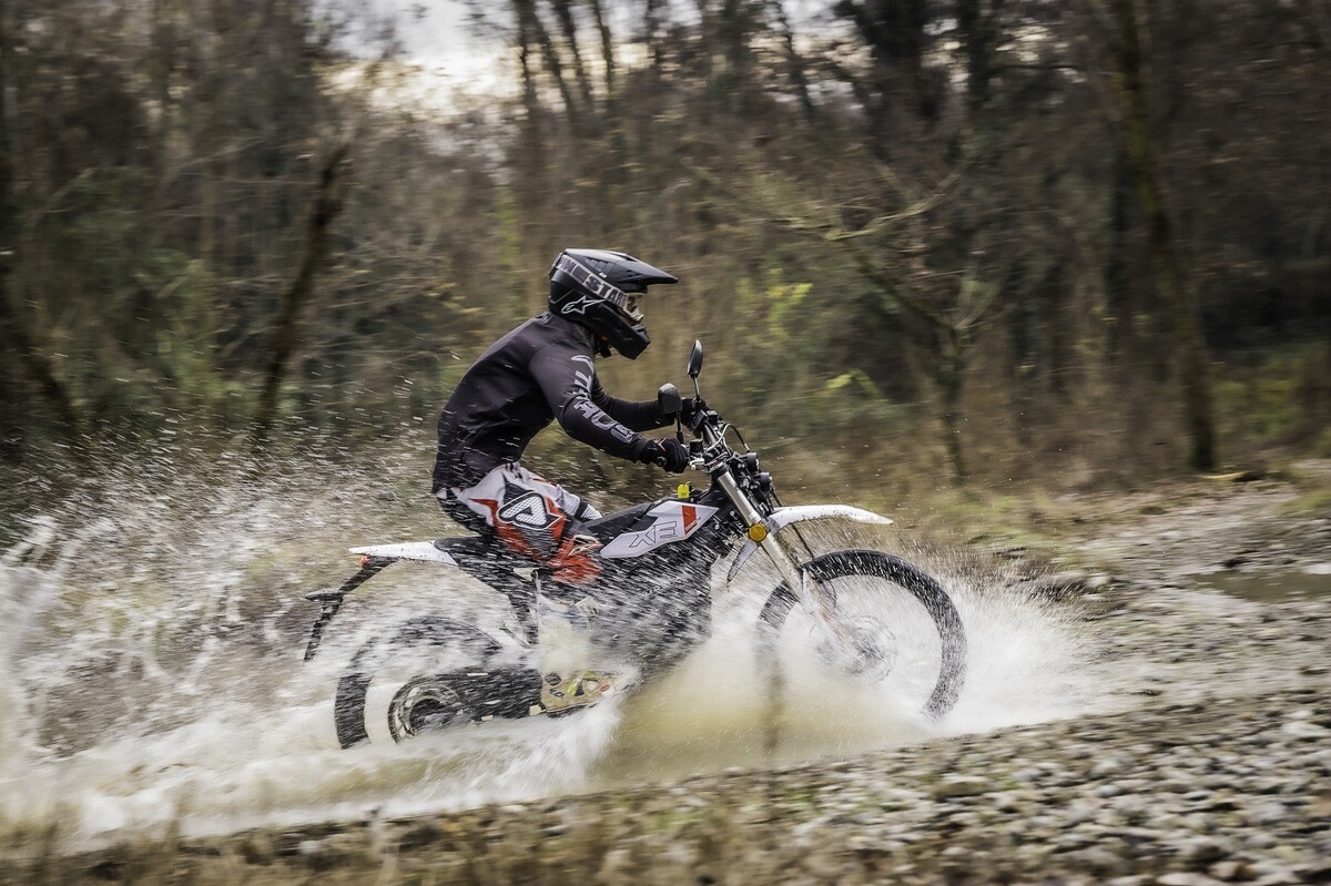 Zero Motorcycles XE: le foto del test