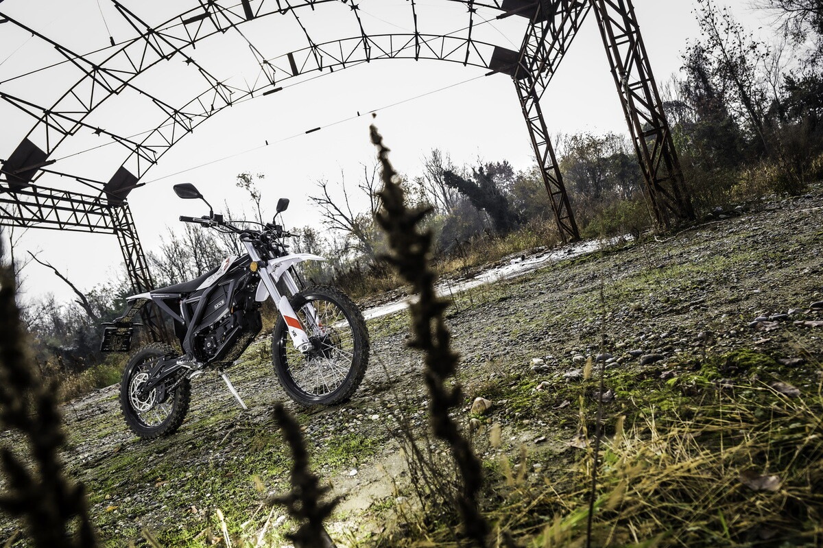 Zero Motorcycles XE: le foto del test
