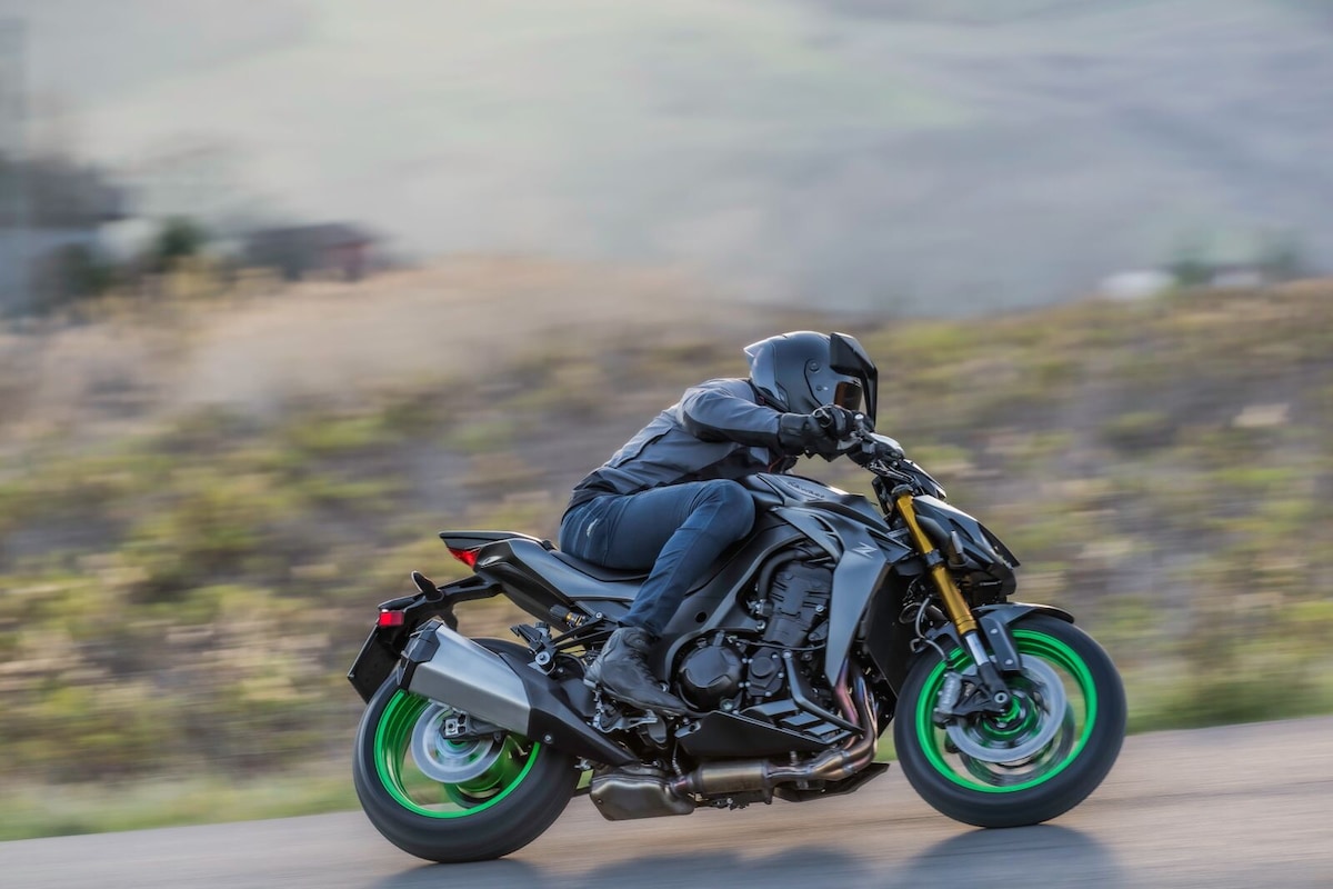 Kawasaki Z1100, LE FOTO DELLA PROVA